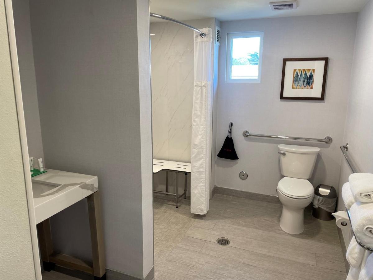 Hyatt Place Santa Barbara Goleta Екстериор снимка